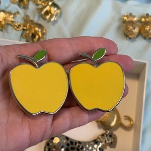 Vintage enamel Apple belt buckle 80s one size